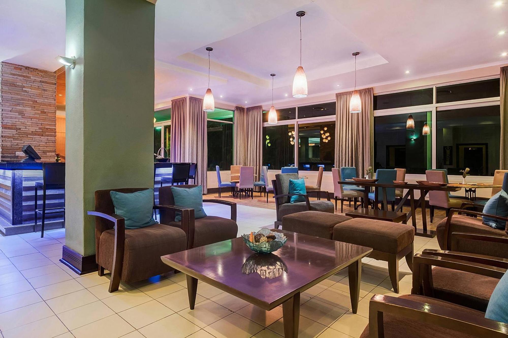 Protea Hotel By Marriott Lusaka Eksteriør bilde